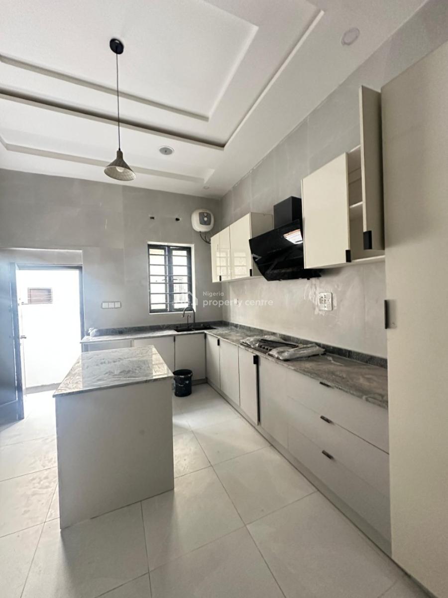 5 Bedroom Detached House with Bq, Chevron, Lekki, Lagos, Detached Duplex for Sale
