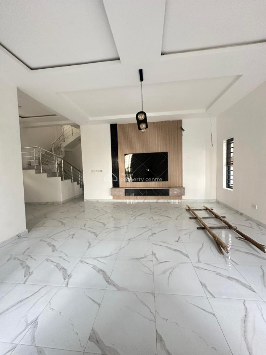 5 Bedroom Detached House with Bq, Chevron, Lekki, Lagos, Detached Duplex for Sale