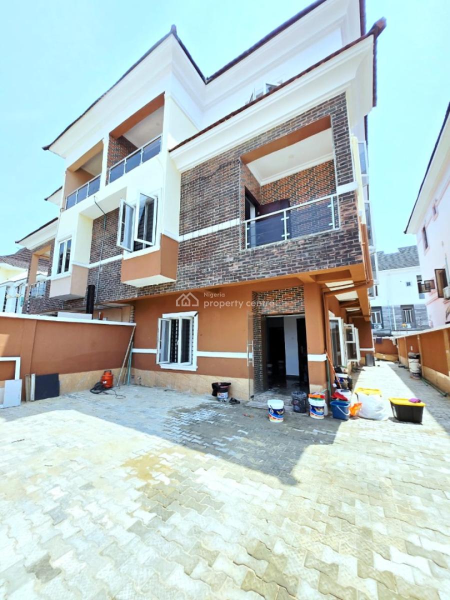 5-bedroom Semi Detached Duplex + 2 Rooms Bq, Lekki Phase 1, Lekki, Lagos, Semi-detached Duplex for Rent