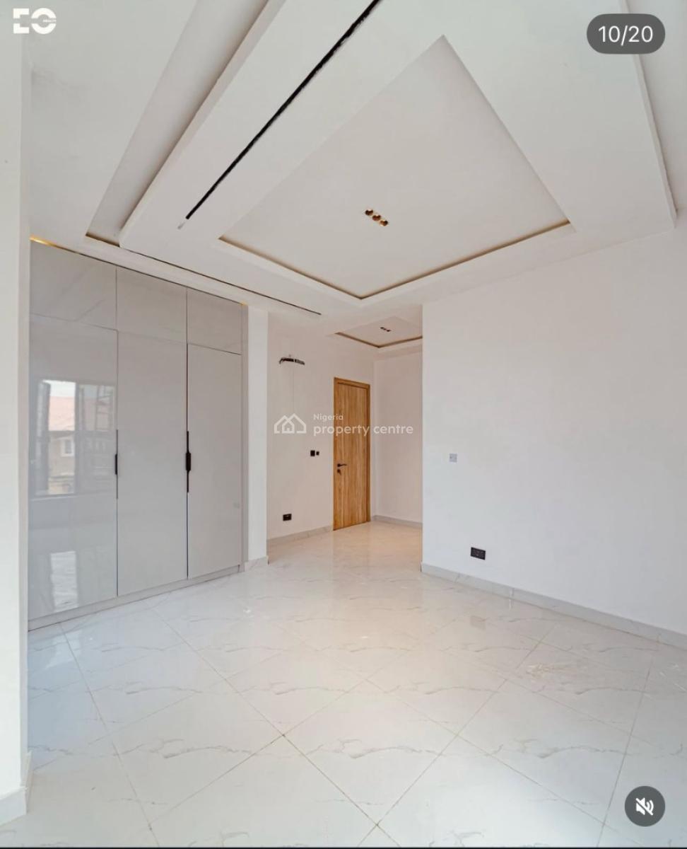 Nicely 4 Bedroom Terrace Duplex with Bq, Lekki Phase 1, Lekki, Lagos, Terraced Duplex for Sale