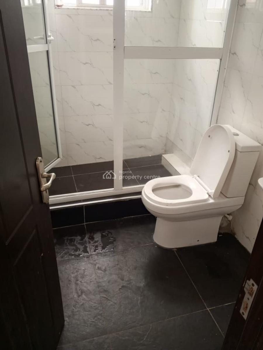 Three Bedroom Flat Ensuite with 2 Exclusive Sit in Balconies, Lekki, Lagos, Flat / Apartment for Rent