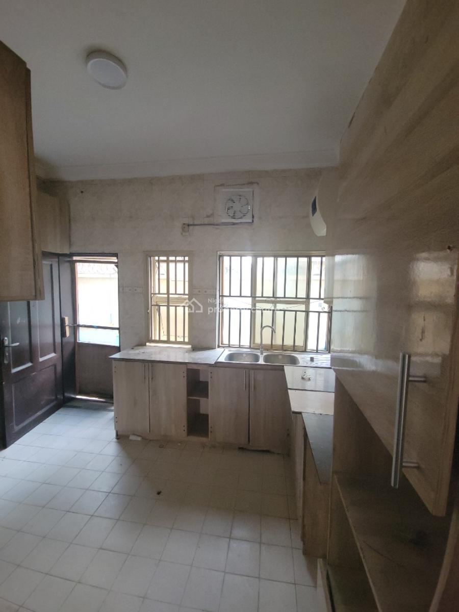 3 Bedroom Terrace Duplex, Lekki Phase 1, Lekki, Lagos, Terraced Duplex for Rent