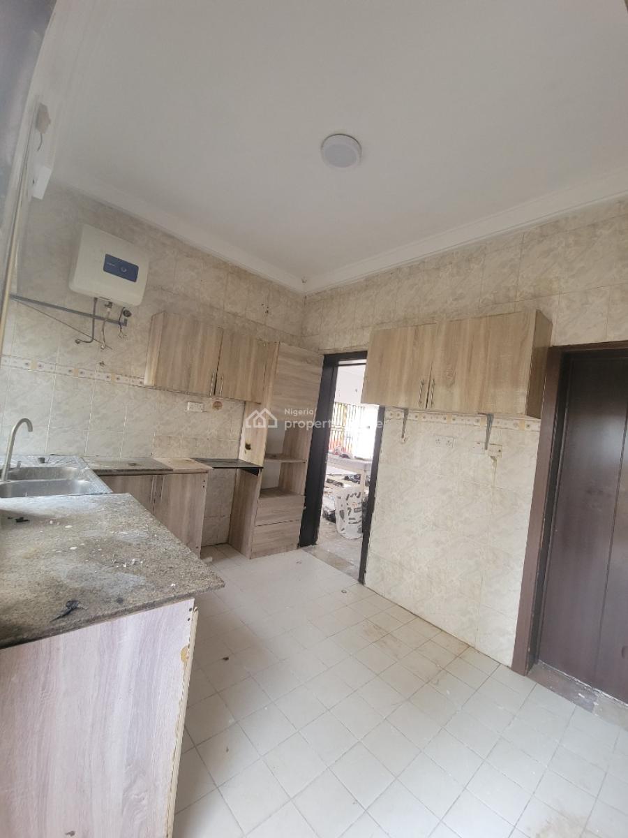 3 Bedroom Terrace Duplex, Lekki Phase 1, Lekki, Lagos, Terraced Duplex for Rent
