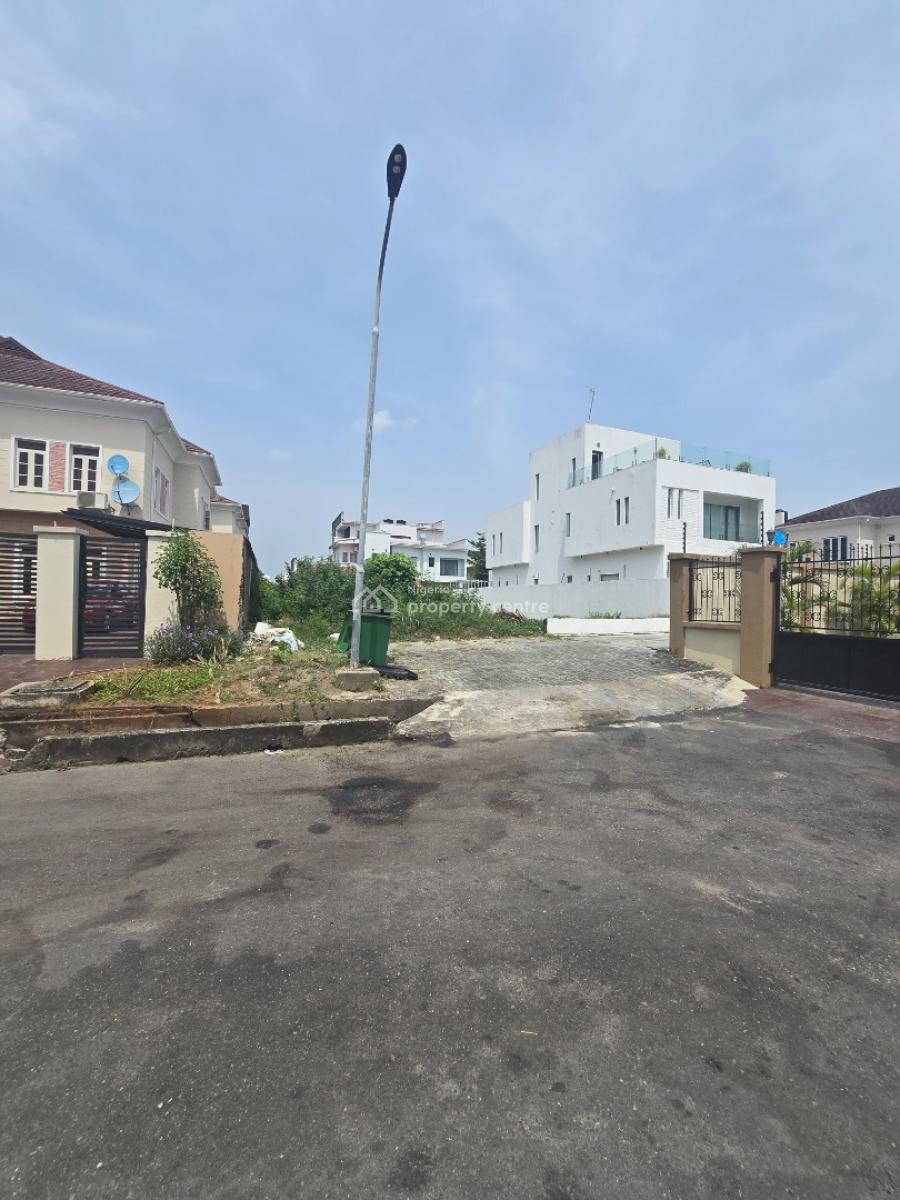600 Square Meters of Land in a Close, Pinnock Beach Estate, Osapa, Lekki, Lagos, Land for Sale
