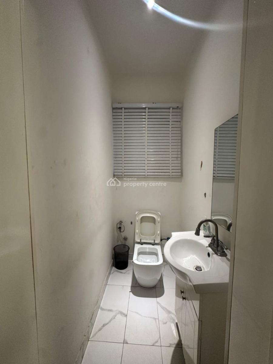 Clean 4-bedroom Terrace House with Bq, Lekki, Lagos, Terraced Duplex for Rent