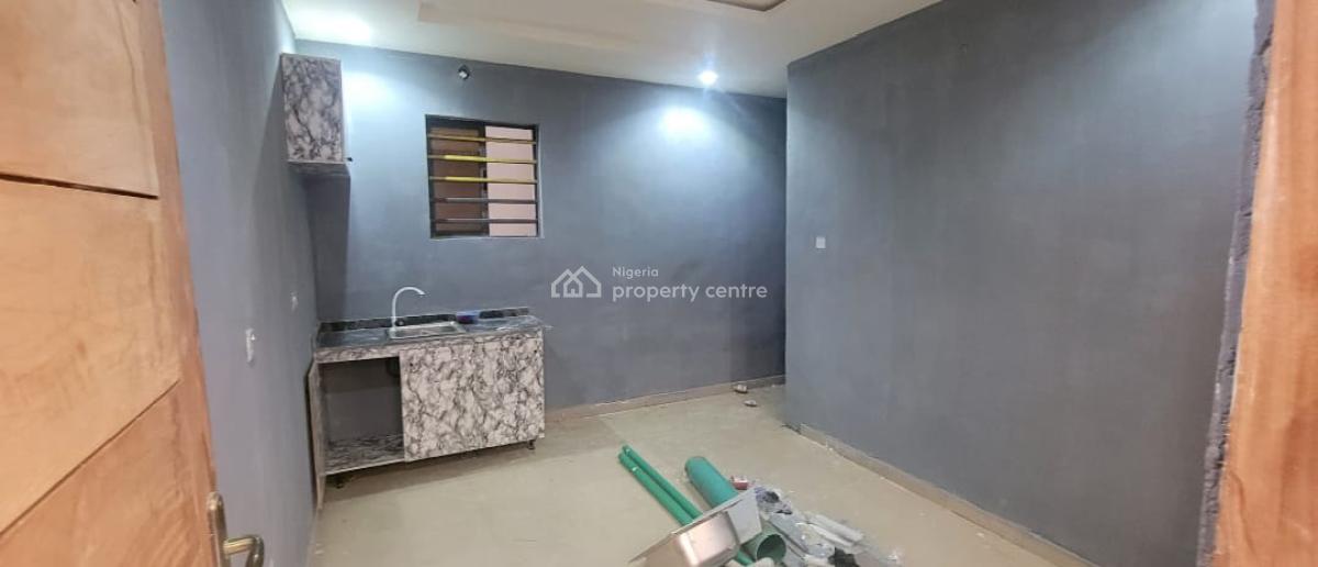 a Spacious 3 Bedroom Flat, Gra Phase 2, Magodo, Lagos, Flat / Apartment for Rent