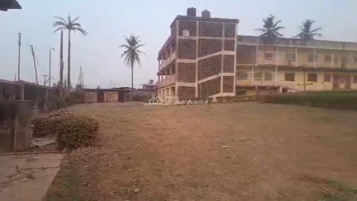 a Gigantic Office Complex, Iso Gbako, New Bodija, Ibadan, Oyo, Plaza / Complex / Mall for Sale