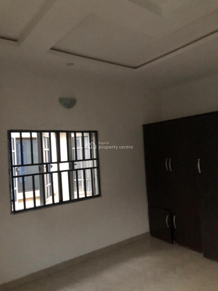 Pop 4 Bedroom Flats Ensuite, Cheta,off Okporo Road,artillery, Port Harcourt, Rivers, Flat / Apartment for Rent