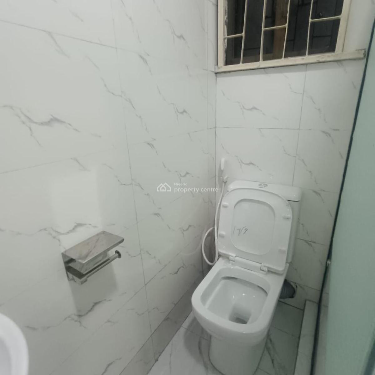 Newly Renovated Executive 3 Bedroom Flat, Gra Phase 1, Magodo, Lagos, Flat / Apartment for Rent