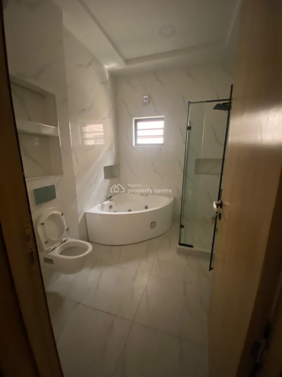 Elegant 4 Bedroom Semi-detached with Bq, Chevron, Lekki, Lagos, Semi-detached Duplex for Sale