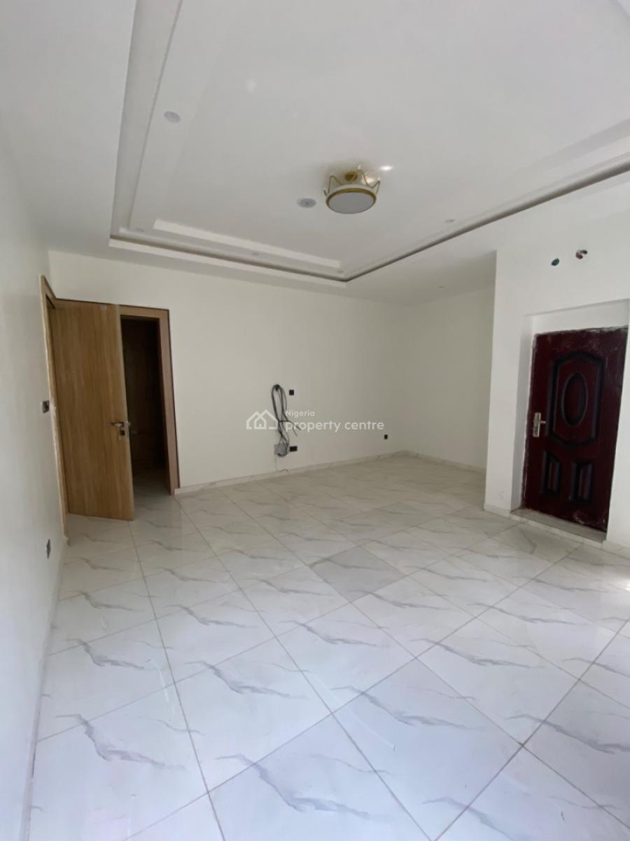 Elegant 4 Bedroom Semi-detached with Bq, Chevron, Lekki, Lagos, Semi-detached Duplex for Sale