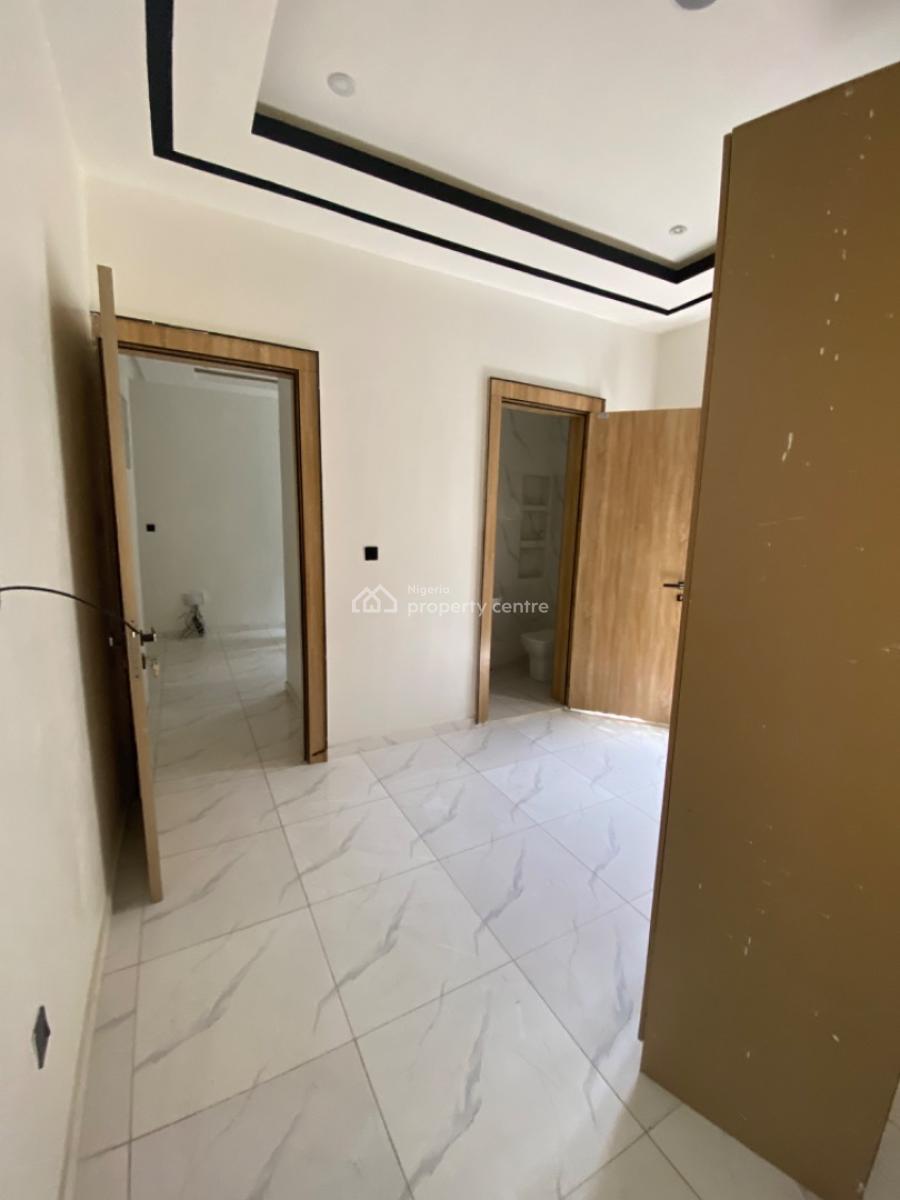 Elegant 4 Bedroom Semi-detached with Bq, Chevron, Lekki, Lagos, Semi-detached Duplex for Sale