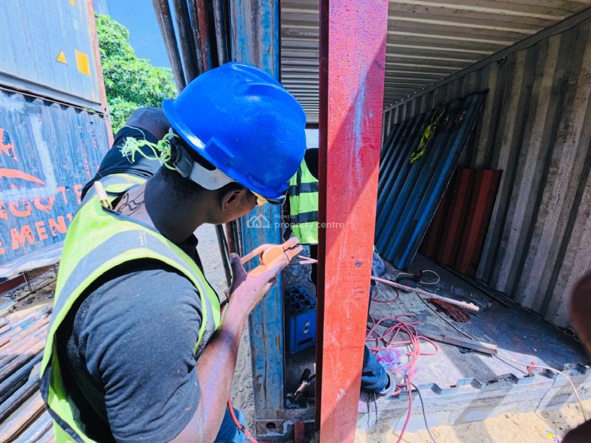 25 Units of Container Shops, Ozumba Mbadiwe Road, Victoria Island (vi), Lagos, Plaza / Complex / Mall for Rent