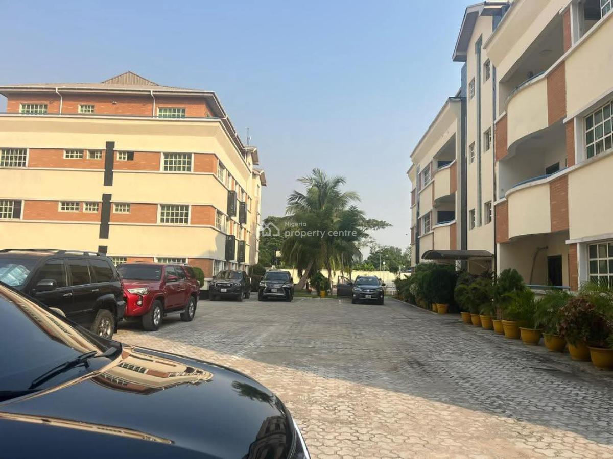Well Built 3 Bedroom Flat with a Study Room+ Bq, Old Ikoyi, Ikoyi, Lagos, Flat / Apartment for Rent