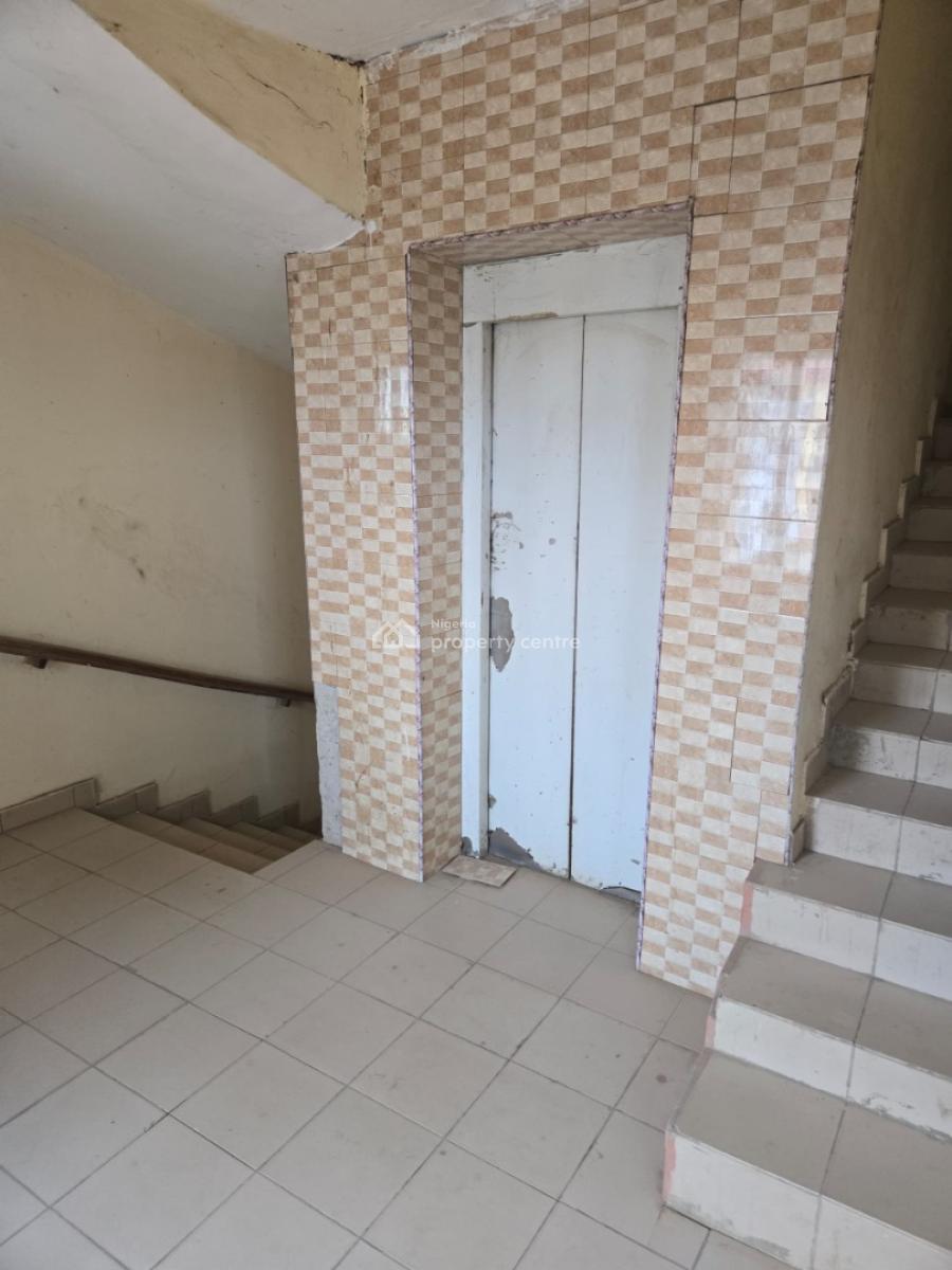 2 Bedroom Flat, Guzape District, Abuja, Flat / Apartment for Sale