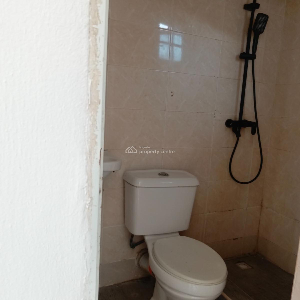 2 Bedroom Flat, Ikota Lekki Lagos, Ikota, Lekki, Lagos, Flat / Apartment for Rent