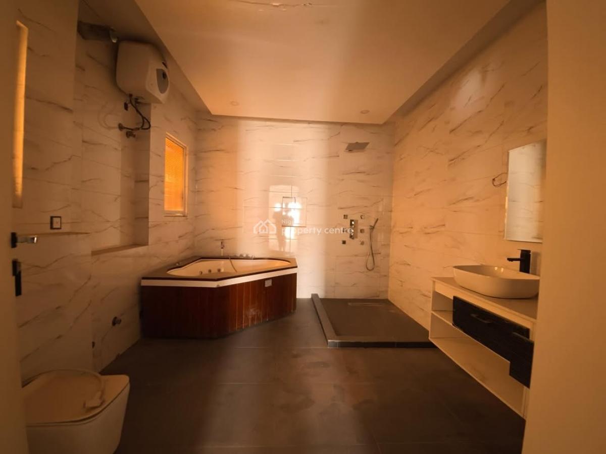 8 Bedroom Detached Mansion, Katampe, Abuja, Detached Duplex for Sale