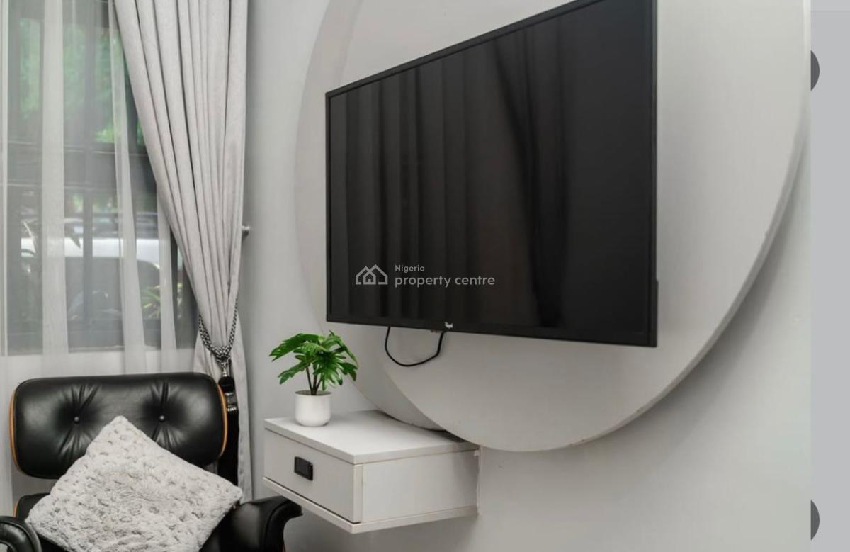 Nicely Furnished 1 Bedroom Apartment, Wuse 2, Abuja, Flat / Apartment Short Let