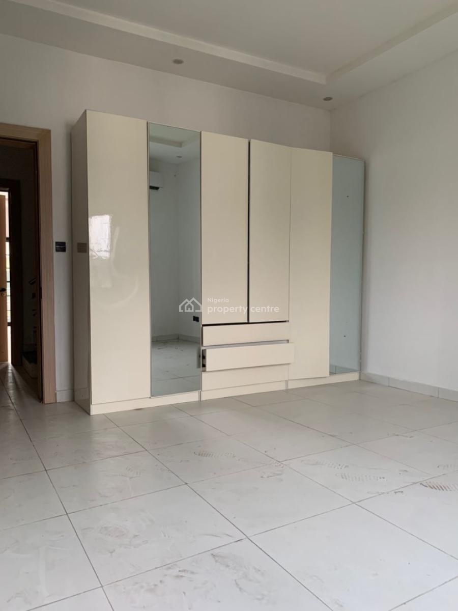Serviced 4 Bedroom Terrace Duplex with Bq & Pool, Ikoyi, Lagos, Terraced Duplex for Rent