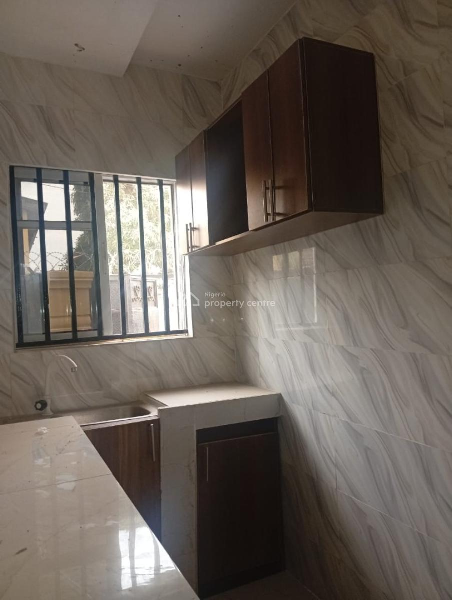 2 Bedroom Flat, Ojodu Berger, Ojodu, Lagos, Flat / Apartment for Rent