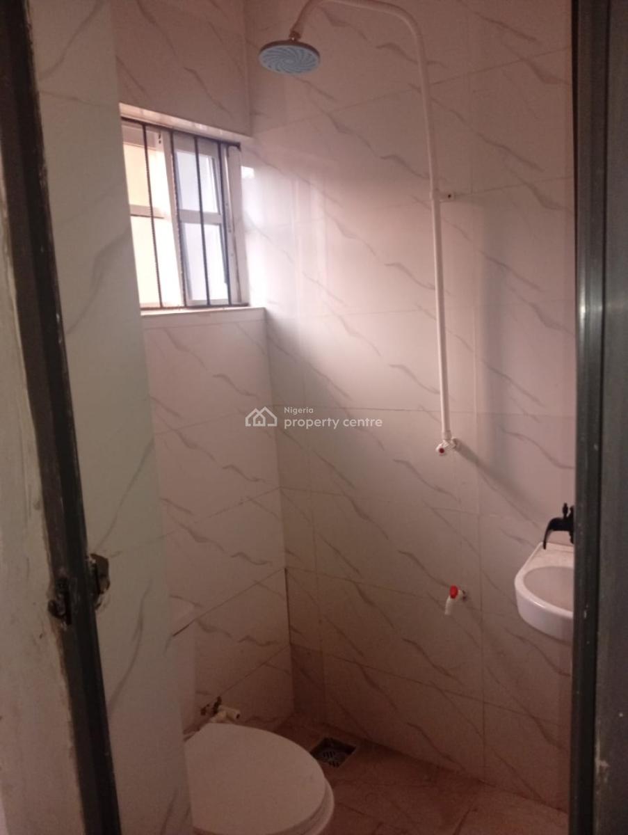 2 Bedroom Flat, Ojodu Berger, Ojodu, Lagos, Flat / Apartment for Rent