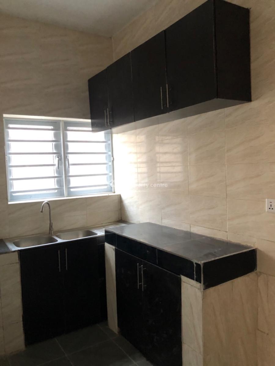 2 Bedroom Flat, Makogi, Magboro, Ogun, Flat / Apartment for Rent