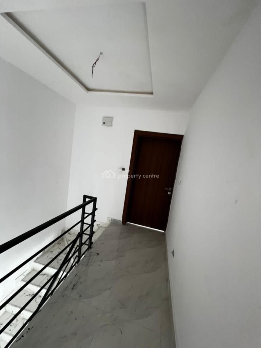Brand New 2 Bedroom Maisonette, Off Freedom Way, Lekki Phase 1, Lekki, Lagos, Flat / Apartment for Rent