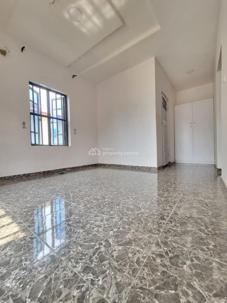 a Spacious Studio Apartment, Ikota, Lekki, Lagos, Flat / Apartment for Rent