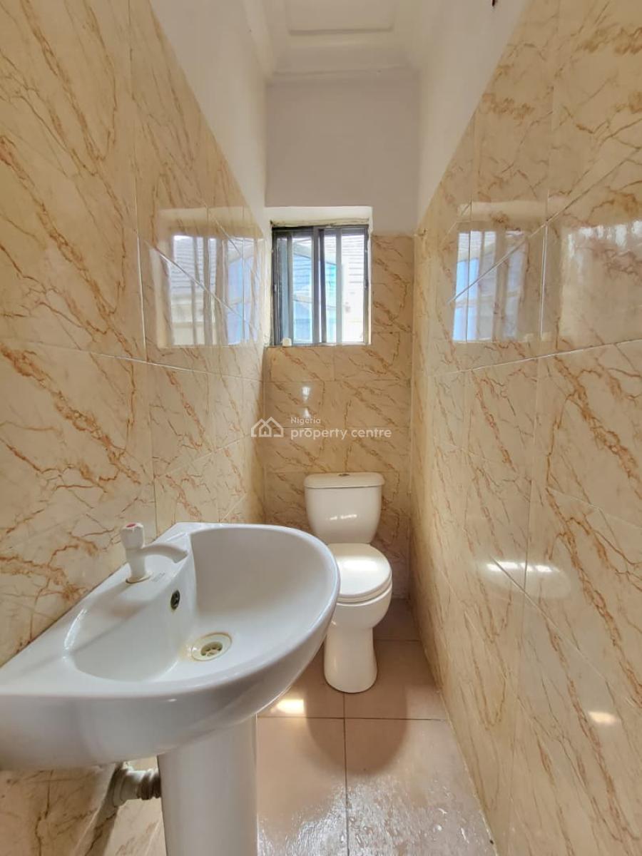 a Spacious Studio Apartment, Ikota, Lekki, Lagos, Flat / Apartment for Rent