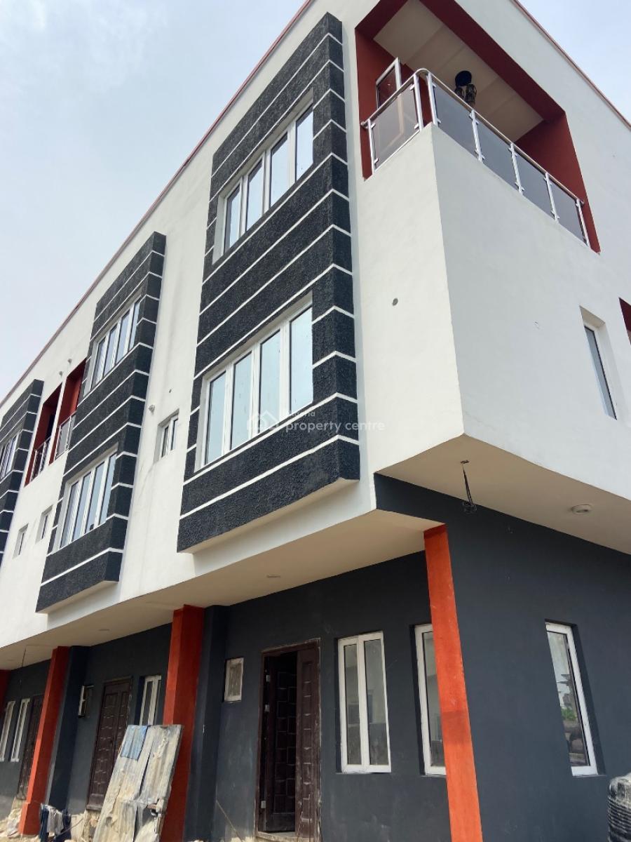 4 Bedroom Terrace Duplex, Millenium Estate, Gbagada, Lagos, Terraced Duplex for Sale