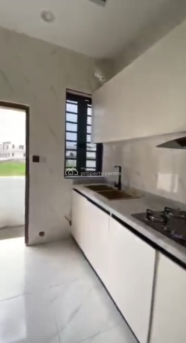 Neat 4 Bedroom Terrace, Abraham Adesanya Estate, Ajah, Lagos, Terraced Duplex for Sale