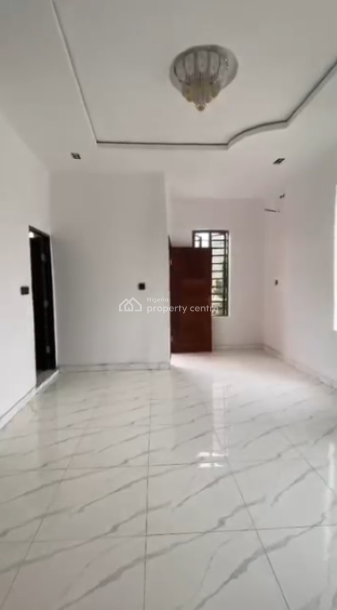 Neat 4 Bedroom Terrace, Abraham Adesanya Estate, Ajah, Lagos, Terraced Duplex for Sale