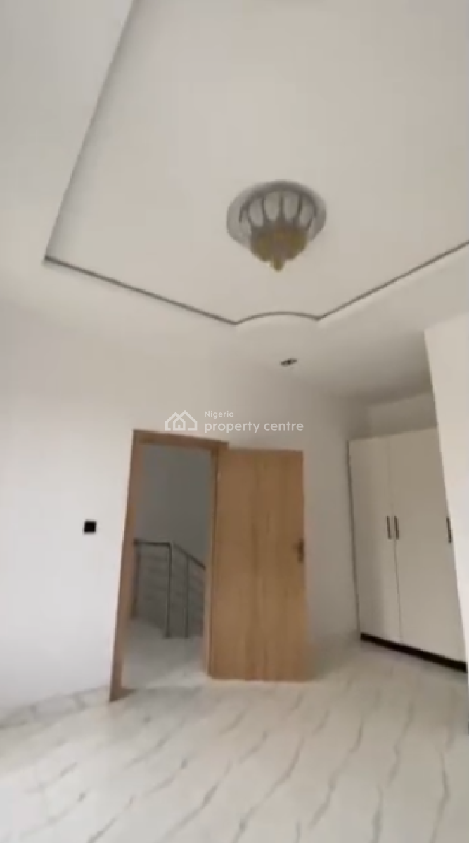 Neat 4 Bedroom Terrace, Abraham Adesanya Estate, Ajah, Lagos, Terraced Duplex for Sale