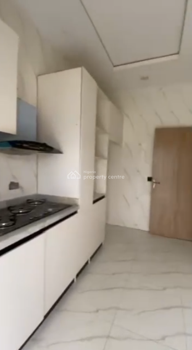 Neat 4 Bedroom Terrace, Abraham Adesanya Estate, Ajah, Lagos, Terraced Duplex for Sale