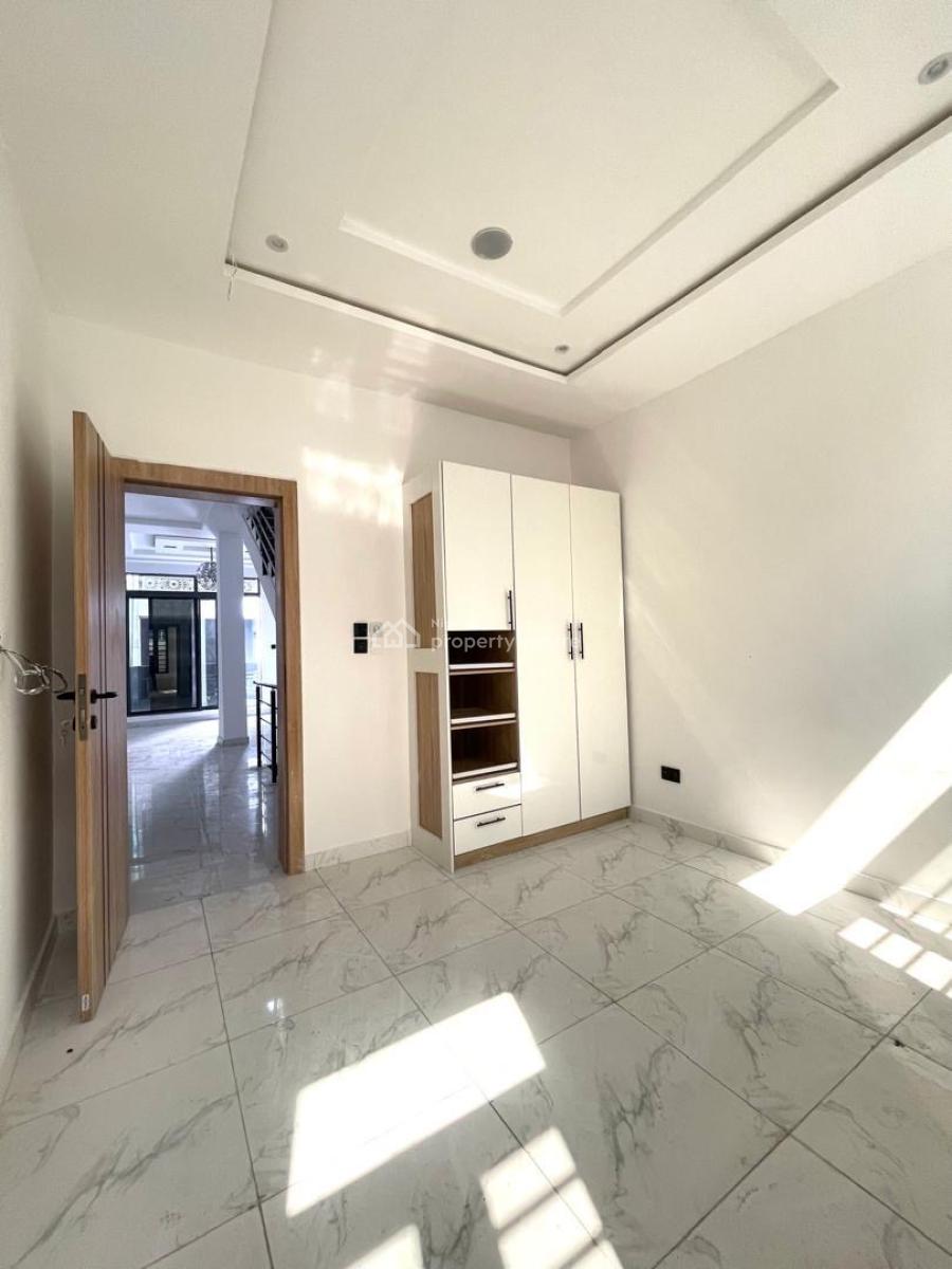 Gorgeous 4 Bedroom Terraced Duplex, Ologolo, Lekki, Lagos, Terraced Duplex for Sale