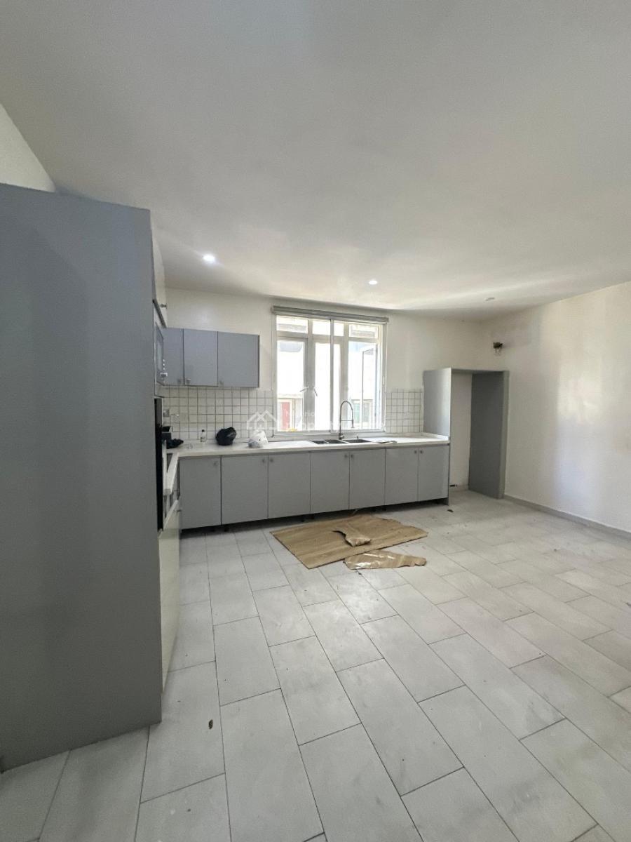 Nicely Built 3bedroom Apartment with Bq Swimming Pool ,gym&cinema, Victoria Island (vi), Lagos, Flat / Apartment for Rent