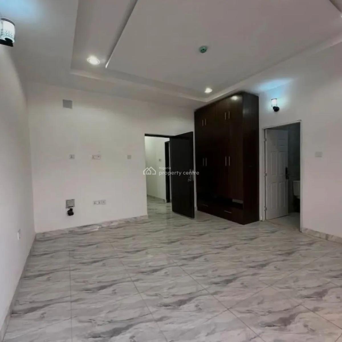 Spacious and Well Finished 3 Bedroom Apartment, Wuye, Abuja, Block of Flats for Sale