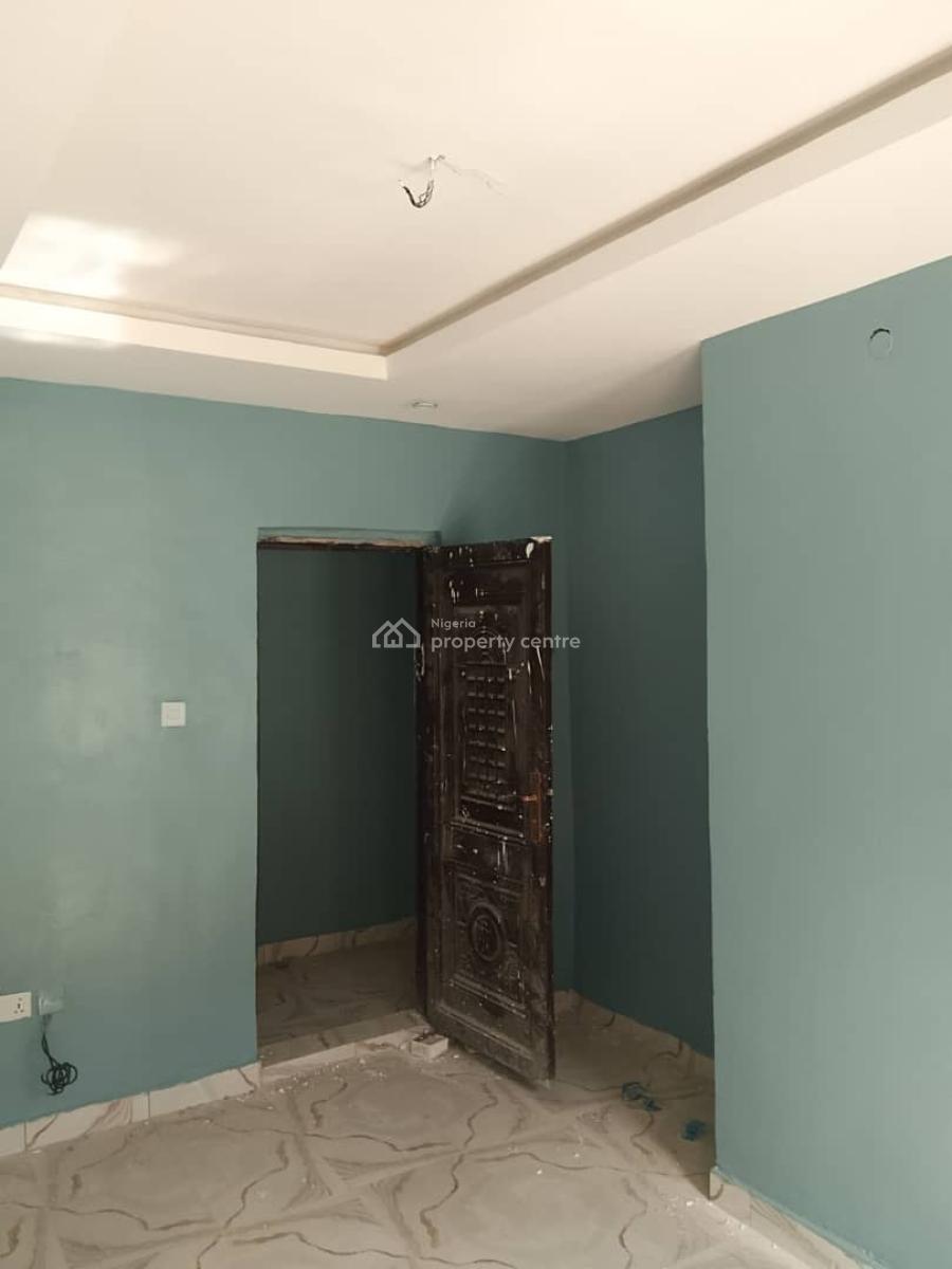 Newly Built 2 Bedrooms Flat with All Room Ensuite Visitors Toilet, Gated Street, Surulere, Lagos, Flat / Apartment for Rent
