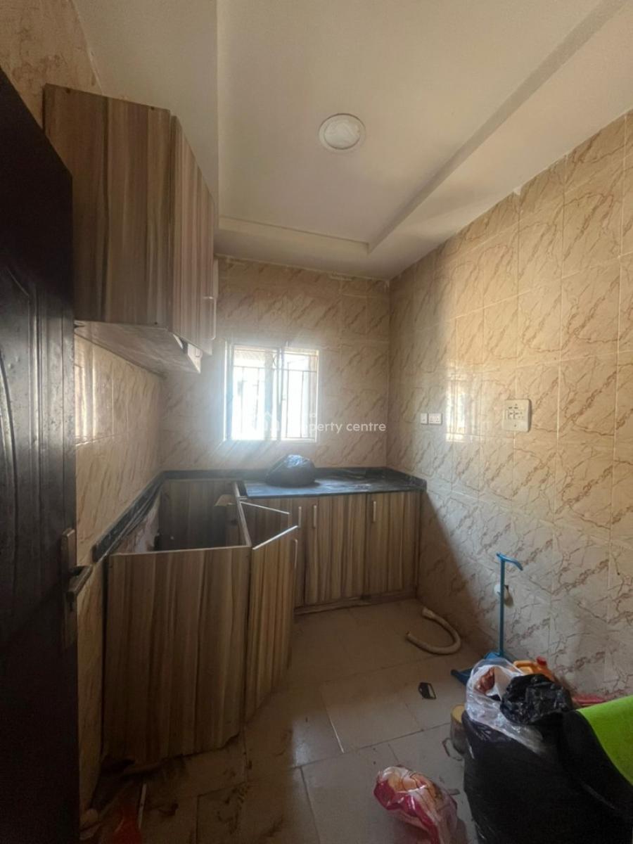 Spacious 2 Bedroom Apartment Upstairs, Opp Goodnews Estate Back Gate, Ogombo, Ajah, Lagos, Flat / Apartment for Rent