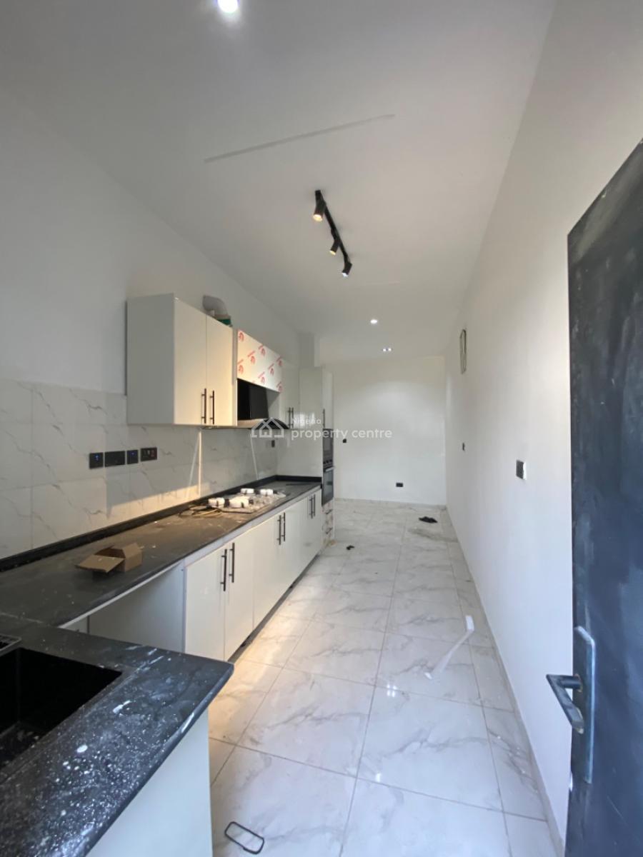 2 Bedroom Apartments, Osapa London, Lekki, Lagos, Flat / Apartment for Sale