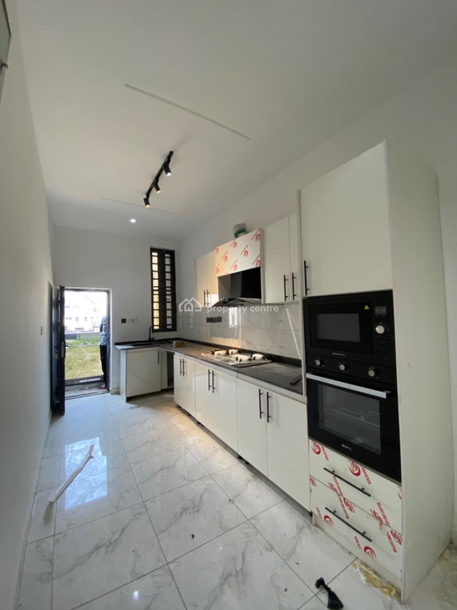 2 Bedroom Apartments, Osapa London, Lekki, Lagos, Flat / Apartment for Sale