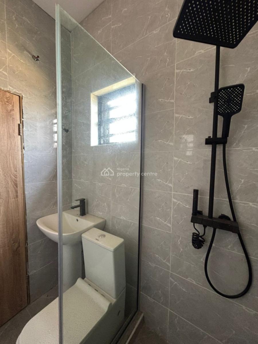 3 Bedrooms Terrace Duplex  with Bq, Ikota, Lekki, Lagos, Terraced Duplex for Sale