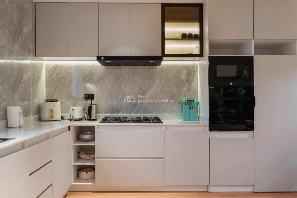 Cozy 3 Bedroom Apartment with Ps5, Wine Bar, Gym and Swimming Pool, Victoria Island (vi), Lagos, Flat / Apartment Short Let