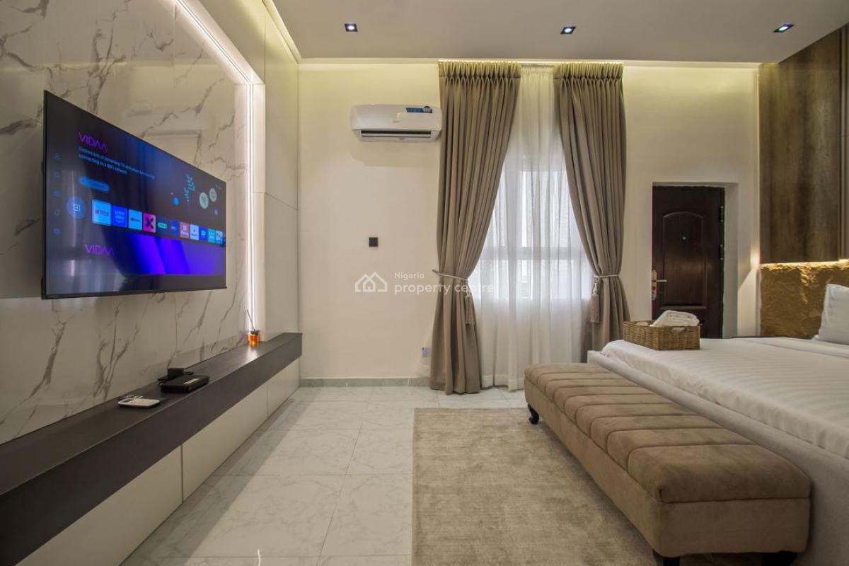 Welcoming 2 Bedroom Duplex with a Ps5 ️, Victoria Island (vi), Lagos, Flat / Apartment Short Let