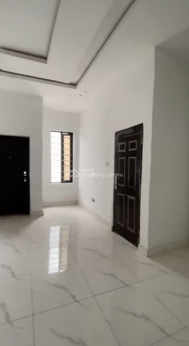 Elegant 3 Bedroom Terrace- Abraham Adesanya, Abraham Adesanya Estate, Ajah, Lagos, Terraced Duplex for Sale