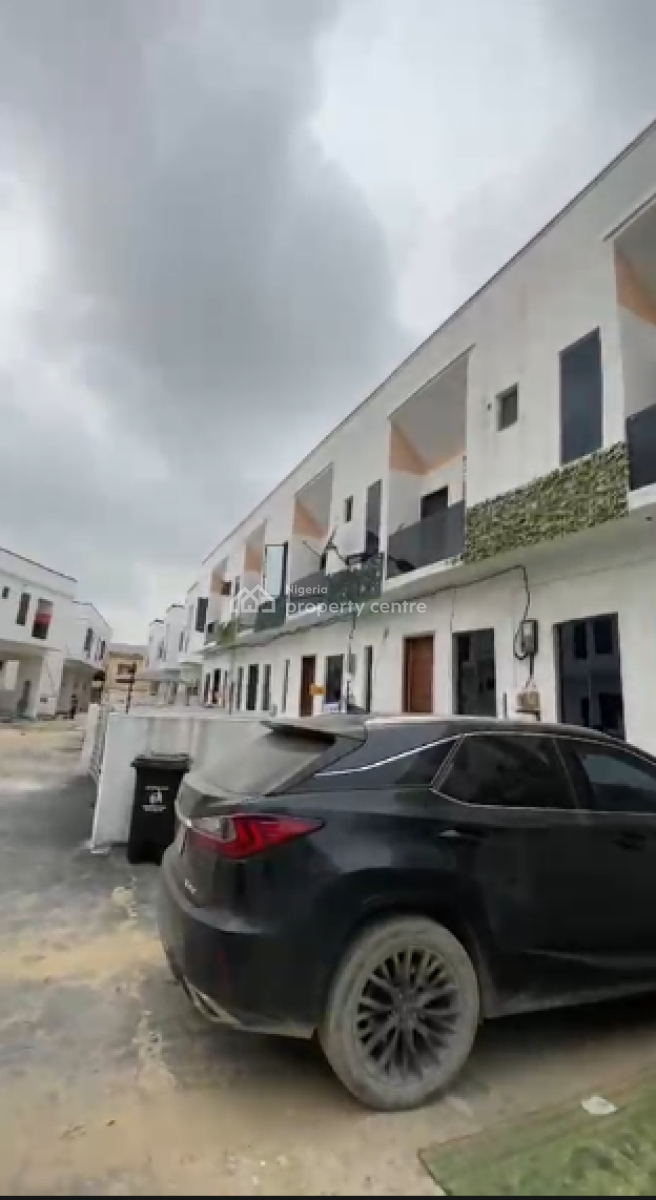 Elegant 3 Bedroom Terrace- Abraham Adesanya, Abraham Adesanya Estate, Ajah, Lagos, Terraced Duplex for Sale