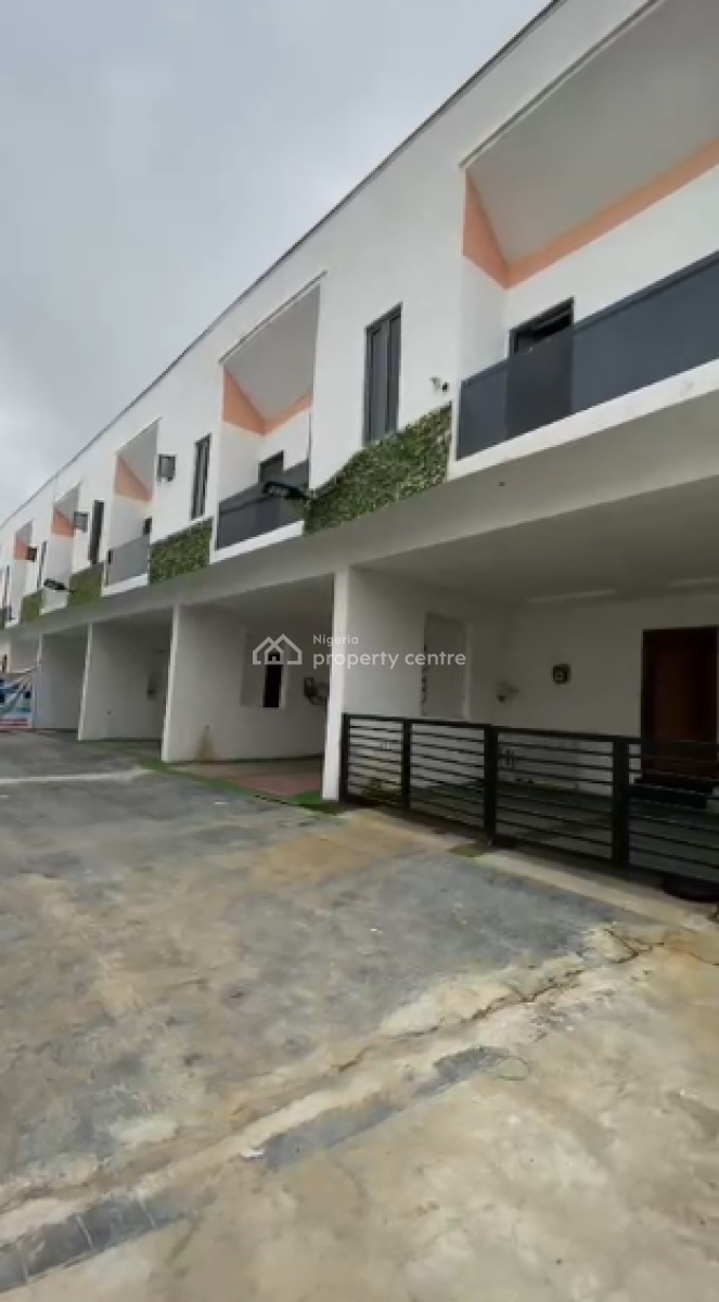 Elegant 3 Bedroom Terrace- Abraham Adesanya, Abraham Adesanya Estate, Ajah, Lagos, Terraced Duplex for Sale