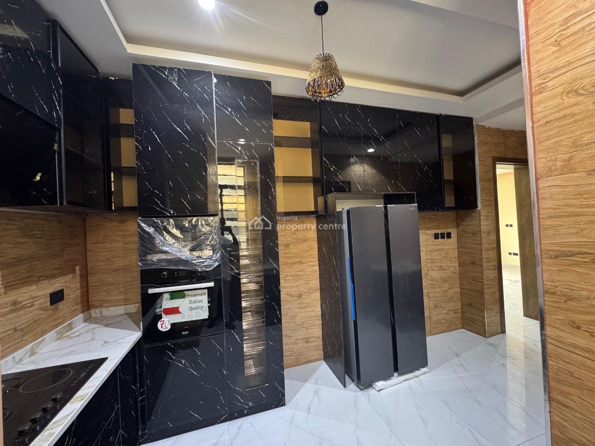 a Brand New Cosy 2 Bedroom Apartment, Lekki Phase 1., Lekki Phase 1, Lekki, Lagos, Flat / Apartment for Sale