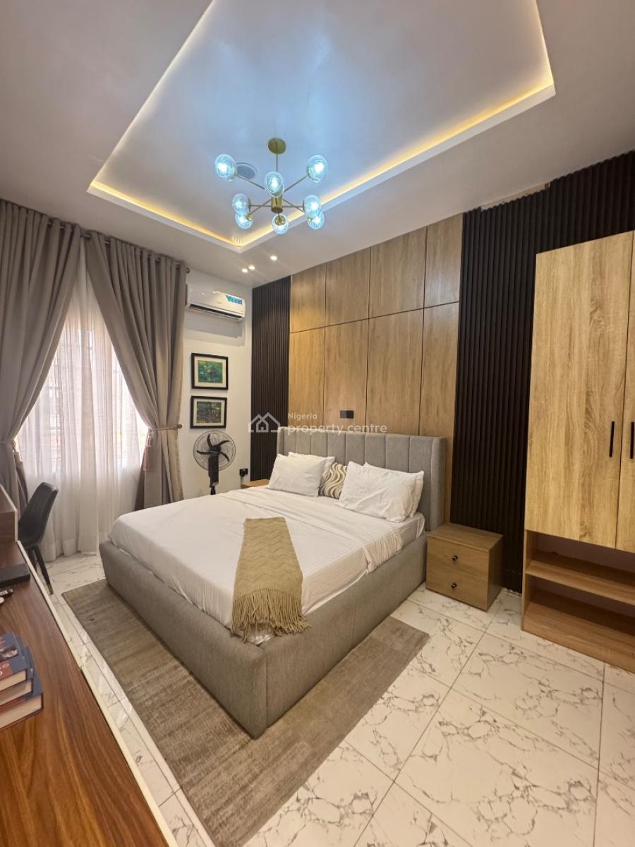 Fully Furnished 2 Bedroom Apartment, Lekki Phase 1, Lekki, Lagos, Flat / Apartment for Sale