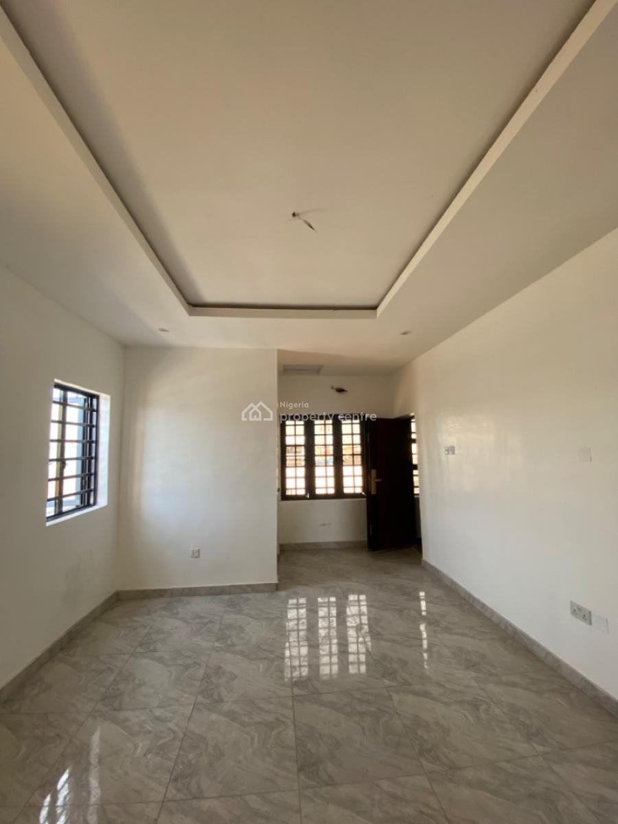 1 Bedroom Apartment, Ologolo, Lekki, Lagos, Flat / Apartment for Sale